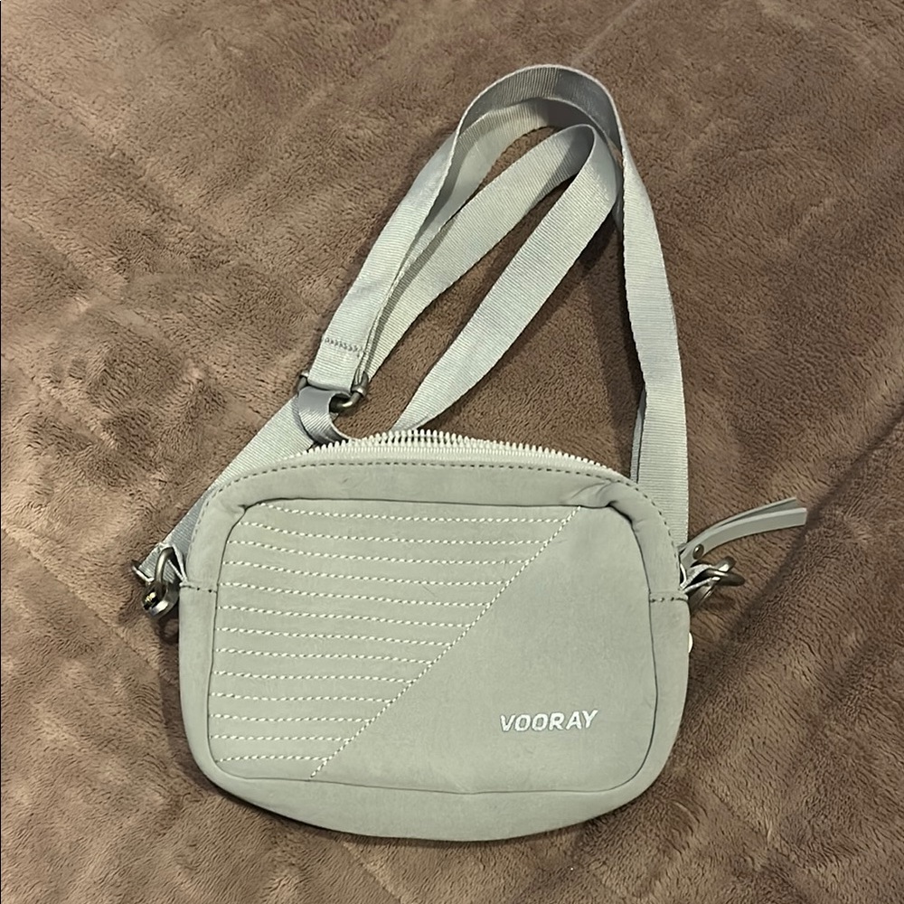 Compact Gray Crossbody Bag with Textured Finish